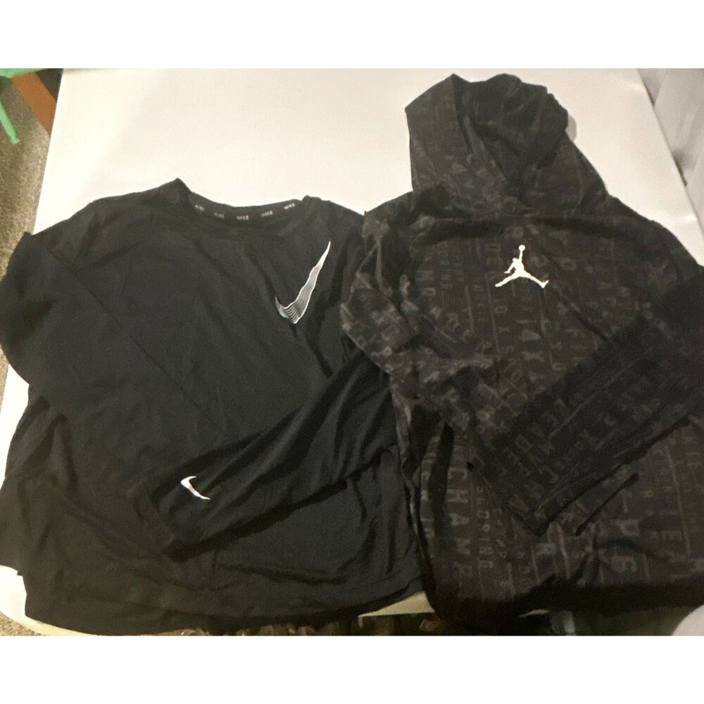 Nike Dri-FIT Air Jordan Hoodie Boys S Black Pullover Crew Neck Long Sleeve